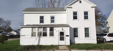 215 S Franklin Ave, Polo, IL 61064