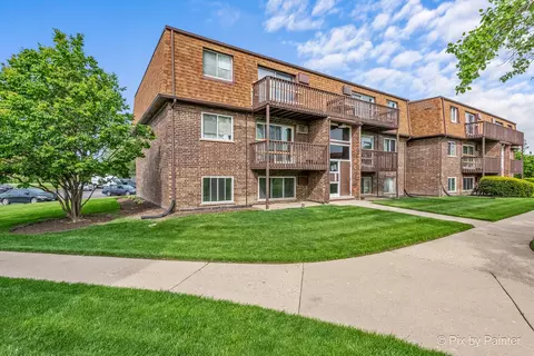 115 Boardwalk St #1E, Elk Grove Village, IL 60007