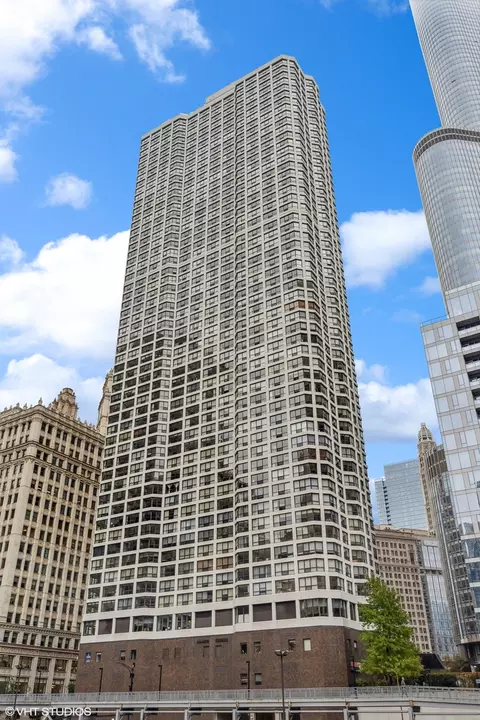405 N Wabash Ave #914, Chicago, IL 60611