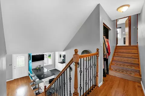 626 W Lake Manor Dr, Addison, IL 60101 photo 25