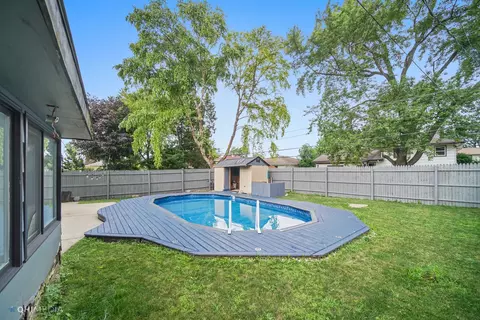 626 W Lake Manor Dr, Addison, IL 60101 photo 34