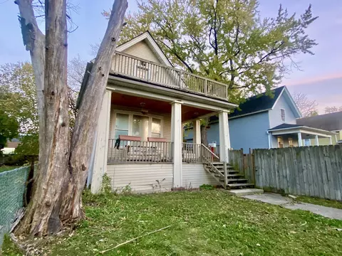747 N Pine Ave, Chicago, IL 60644