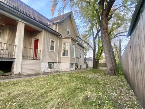 747 N Pine Ave, Chicago, IL 60644 photo 2