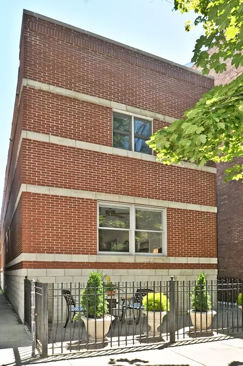1923 N Sheffield Ave #A, Chicago, IL 60614
