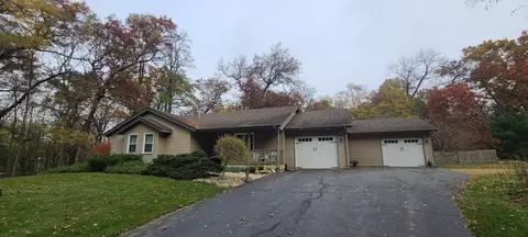 742 E Springcreek Rd, Oregon, IL 61061