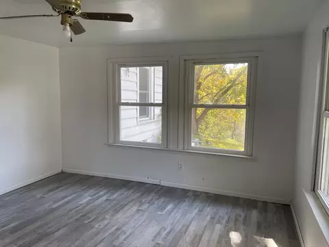 320 E 5th St, Spring Valley, IL 61362 photo 8