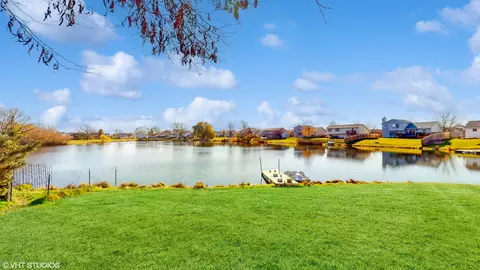 View/Area - 2001 Hastings Dr, Plainfield, IL 60586 photo 1 of 1