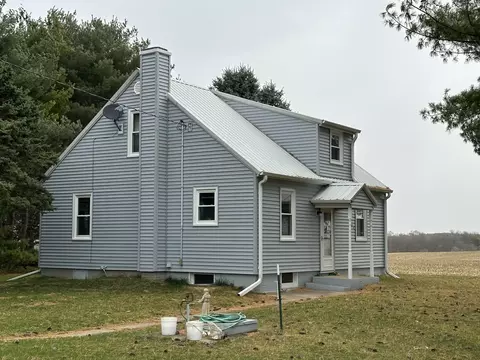 14879 Rick Rd, Morrison, IL 61270
