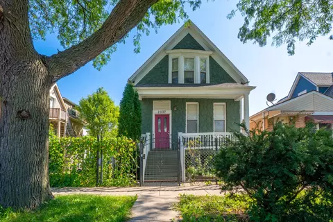 2037 N Tripp Ave, Chicago, IL 60639