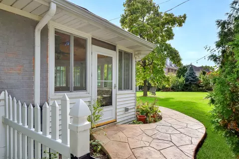 1500 E Geneva Rd, Wheaton, IL 60187 photo 28