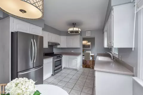 1500 E Geneva Rd, Wheaton, IL 60187 photo 9