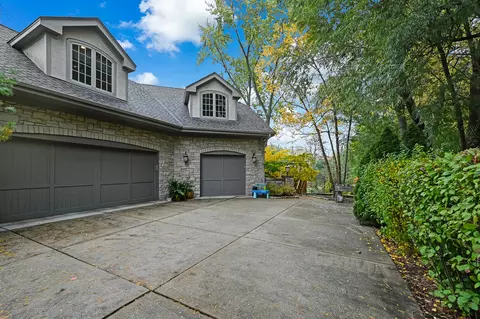 512 Ridgemoor Dr, Willowbrook, IL 60527 photo 23
