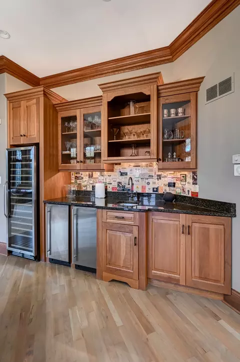 512 Ridgemoor Dr, Willowbrook, IL 60527 photo 13