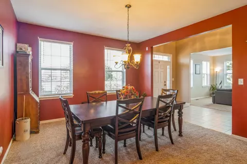 3021 Cranston Ave, Elgin, IL 60124 photo 4