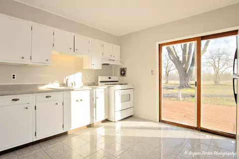 3005 Killarney Dr, Cary, IL 60013 photo 7