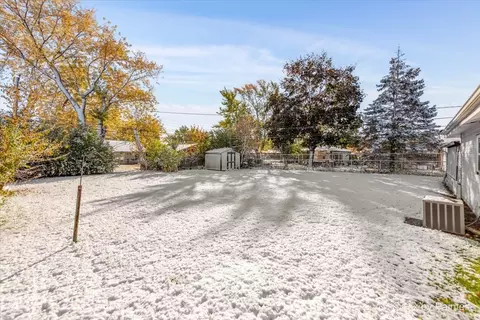 195 Washington Blvd, Hoffman Estates, IL 60169 photo 19
