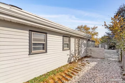 195 Washington Blvd, Hoffman Estates, IL 60169 photo 24