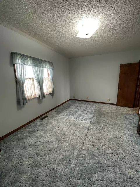 5512 E 2950 North Rd, Potomac, IL 61865 photo 18