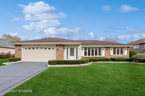 15309 Lilac Ct, Orland Park, IL 60462