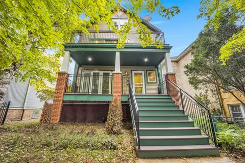 2121 W Leland Ave, Chicago, IL 60625