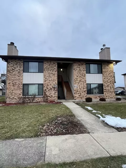 1080 Manchester Ct #1080, South Elgin, IL 60177