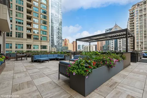 30 E Huron St #4810, Chicago, IL 60611 photo 13