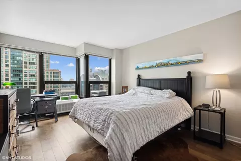 30 E Huron St #4810, Chicago, IL 60611 photo 8