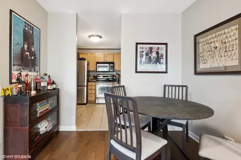30 E Huron St #4810, Chicago, IL 60611 photo 7