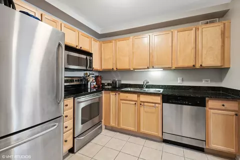 30 E Huron St #4810, Chicago, IL 60611 photo 6