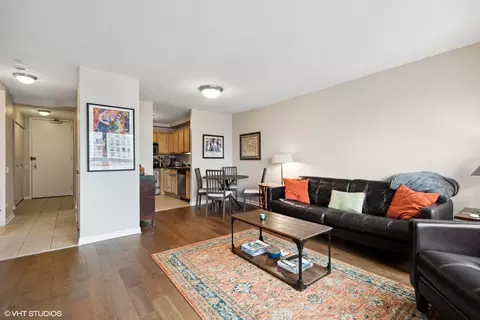 30 E Huron St #4810, Chicago, IL 60611 photo 4