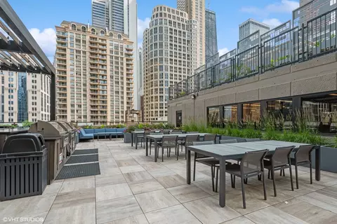 30 E Huron St #4810, Chicago, IL 60611 photo 12