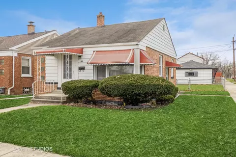 500 47th Ave, Bellwood, IL 60104