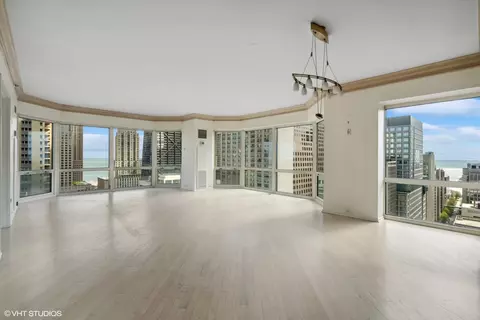 100 E Huron St #2003, Chicago, IL 60611 photo 4