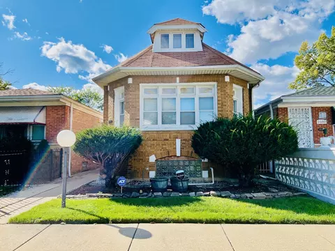 9006 S Union Ave, Chicago, IL 60620