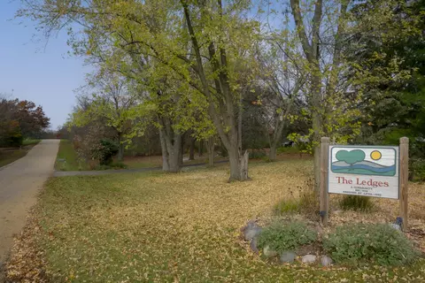 7712 Bond Dr, Roscoe, IL 61073 photo 3