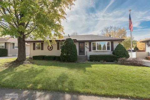 3826 Buck Ave, Joliet, IL 60431