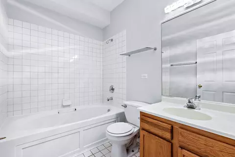 2335 E 70th Pl #105, Chicago, IL 60649 photo 15