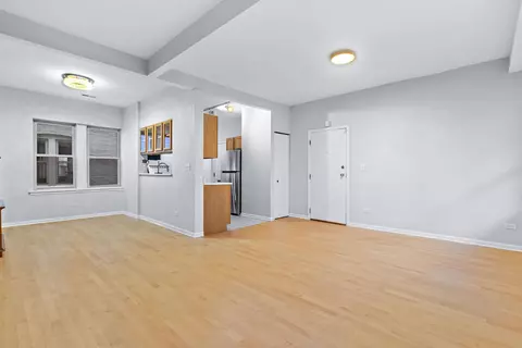 2335 E 70th Pl #105, Chicago, IL 60649 photo 5