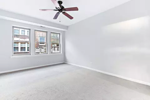 2335 E 70th Pl #105, Chicago, IL 60649 photo 12
