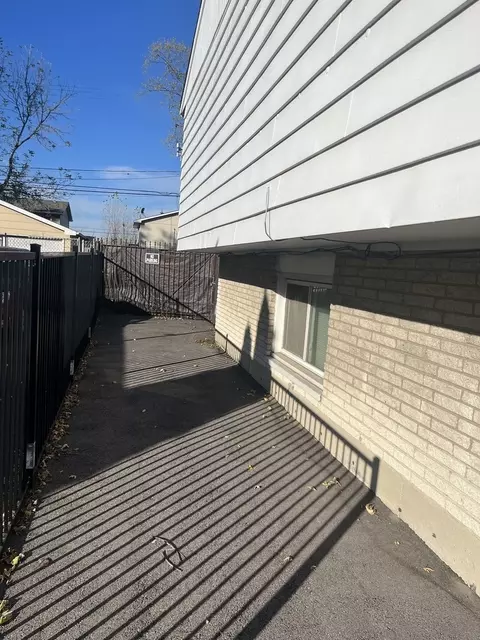 16360 Winchester Ave, Markham, IL 60428 photo 34