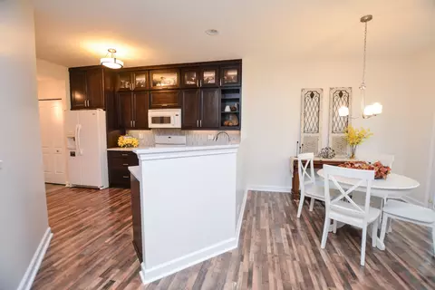 633 Arbor Cir, Lakemoor, IL 60051 photo 5