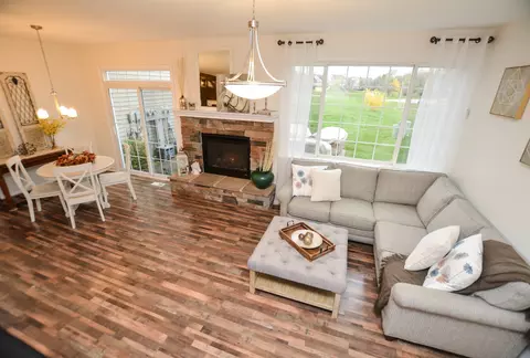633 Arbor Cir, Lakemoor, IL 60051 photo 7