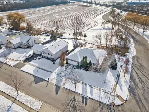 1308 Willow Ln, Harvard, IL 60033 photo 19