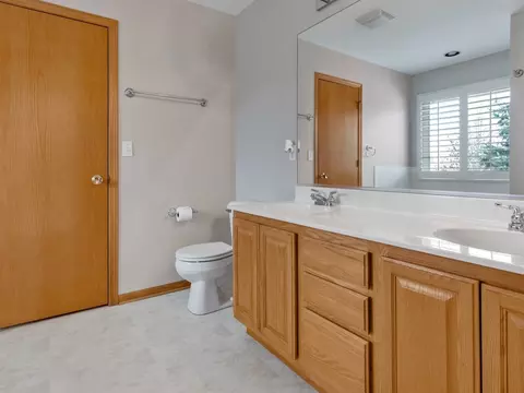 1308 Willow Ln, Harvard, IL 60033 photo 13