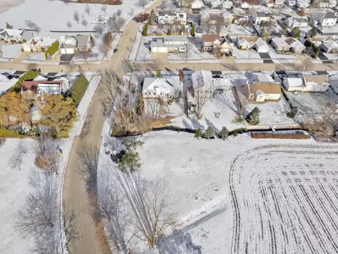 1308 Willow Ln, Harvard, IL 60033 photo 22