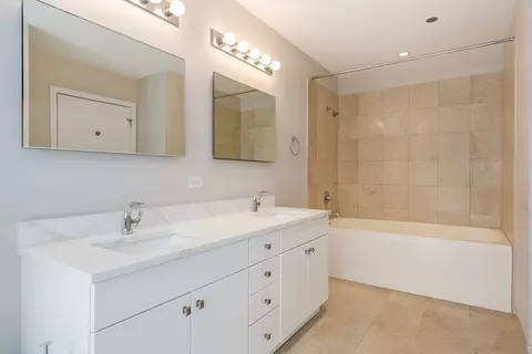 8 E Randolph St #1005, Chicago, IL 60601 photo 15
