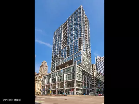 8 E Randolph St #1005, Chicago, IL 60601