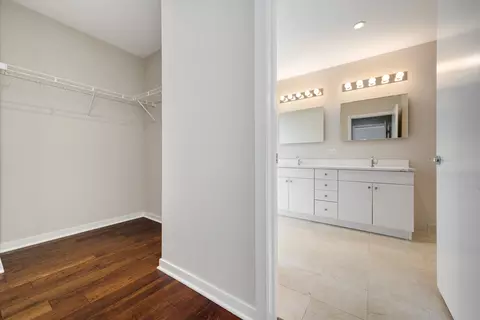 8 E Randolph St #1005, Chicago, IL 60601 photo 13