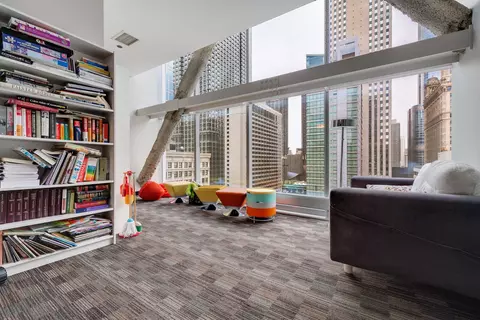 8 E Randolph St #1005, Chicago, IL 60601 photo 26