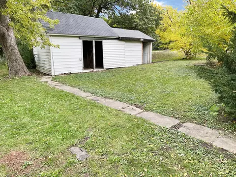 31478 Center St, Chenoa, IL 61726 photo 48